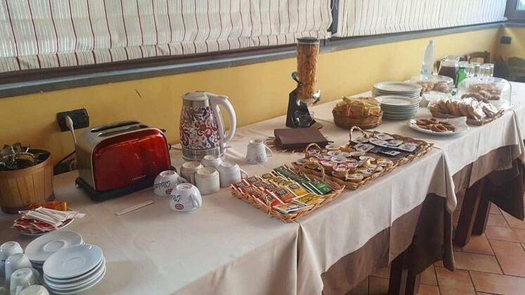 La Pergola Appartamenti Santa Lucia del Mela Dış mekan fotoğraf